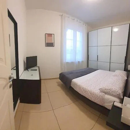 Apartment La Casa Di Elena Versilia - Two