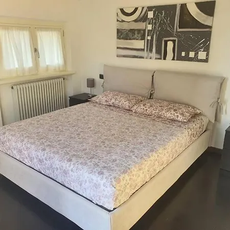 Apartment La Casa Di Elena Versilia - Two Marina di Pietrasanta